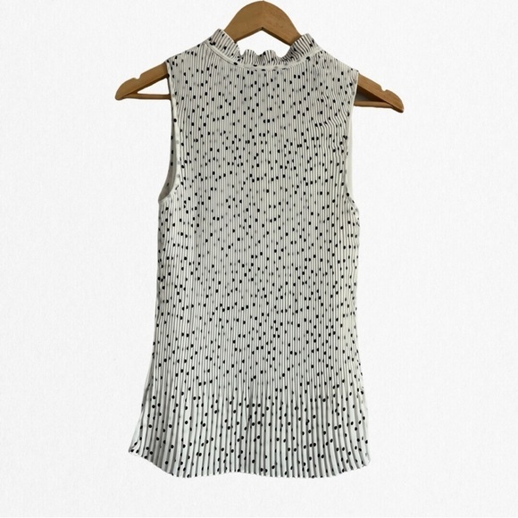 DKNY Women’s PinPleated White with Black Polkadots Sleeveless Blouse Nec… - Picture 2 of 3
